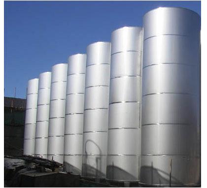 不鏽鋼(gāng)液體貯藏罐的優點