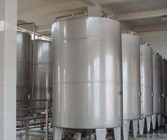 不鏽鋼儲存罐使用時需要注意那(nà)些問題